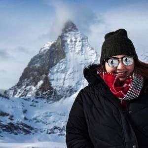 Meet your Posher, Kourtney